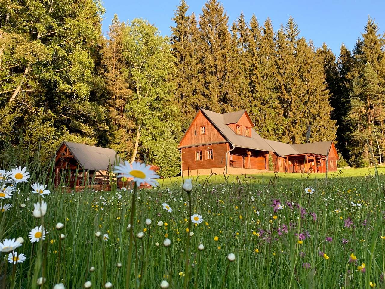 Chaloupky pod sjezdovkou