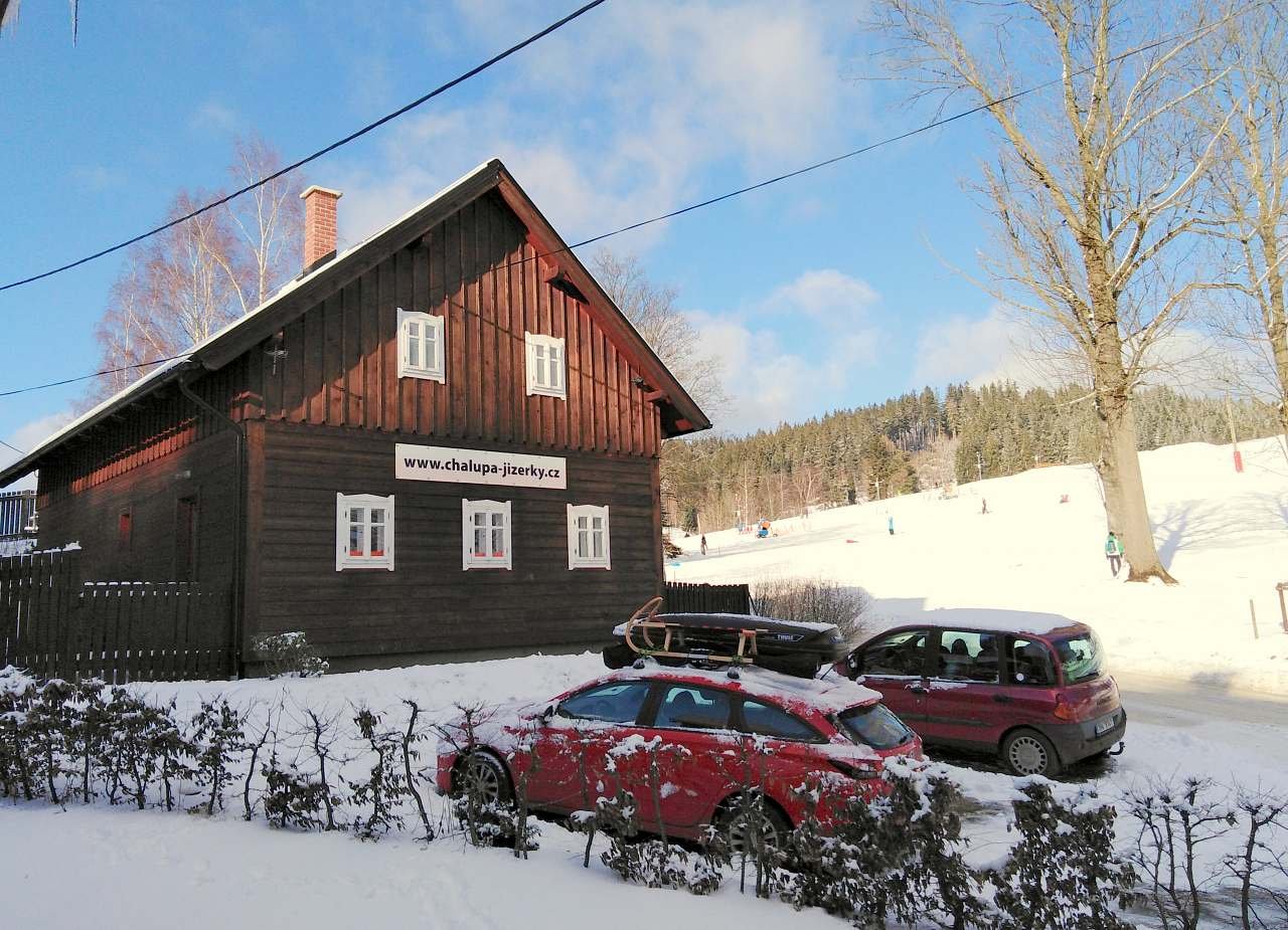 Chalupa Jizerky U Juráška - výhled na Ski areál Detoa