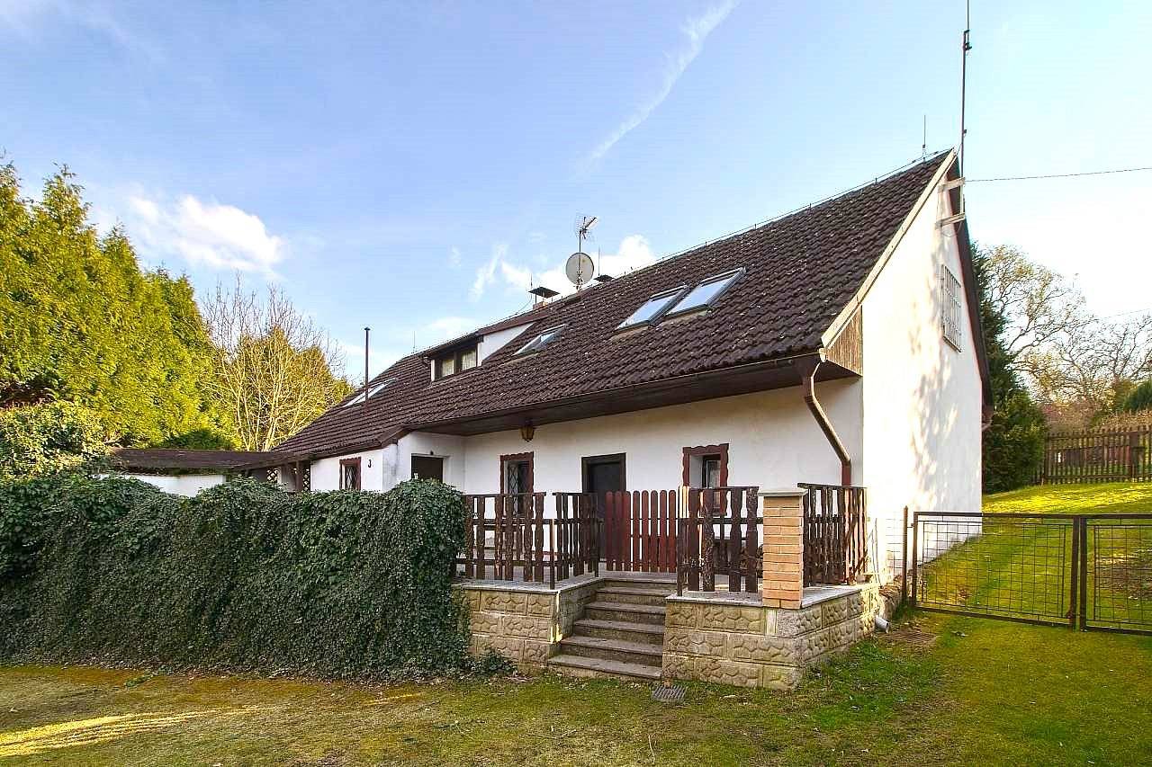 Chalupa k pronajmutí ve Všeticích