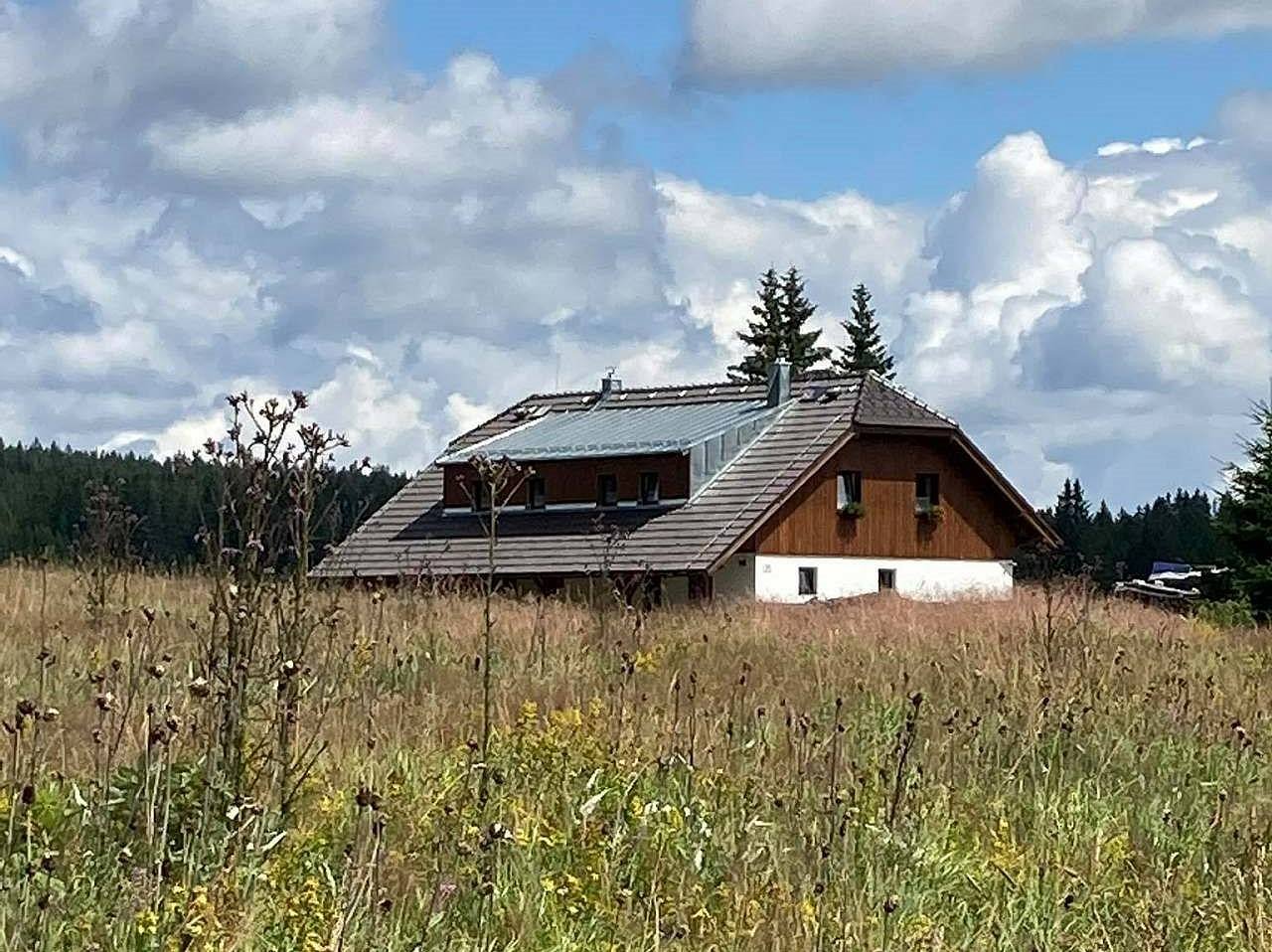 Casa de campo no final do verão