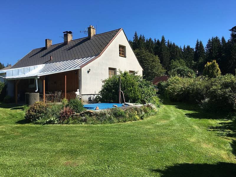 Plánička cottage - View from the garden