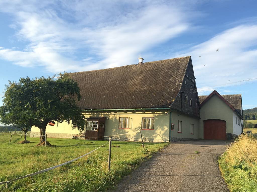 Hütte unter Suchák Ankunft