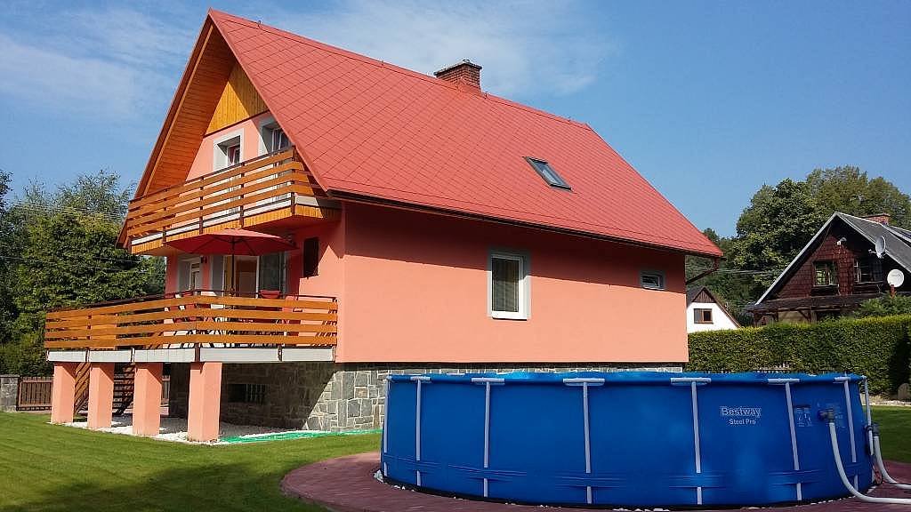 Ferienhaus mit Pool