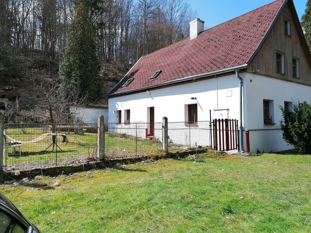 Ngôi nhà nhỏ gần Františkové Lázně