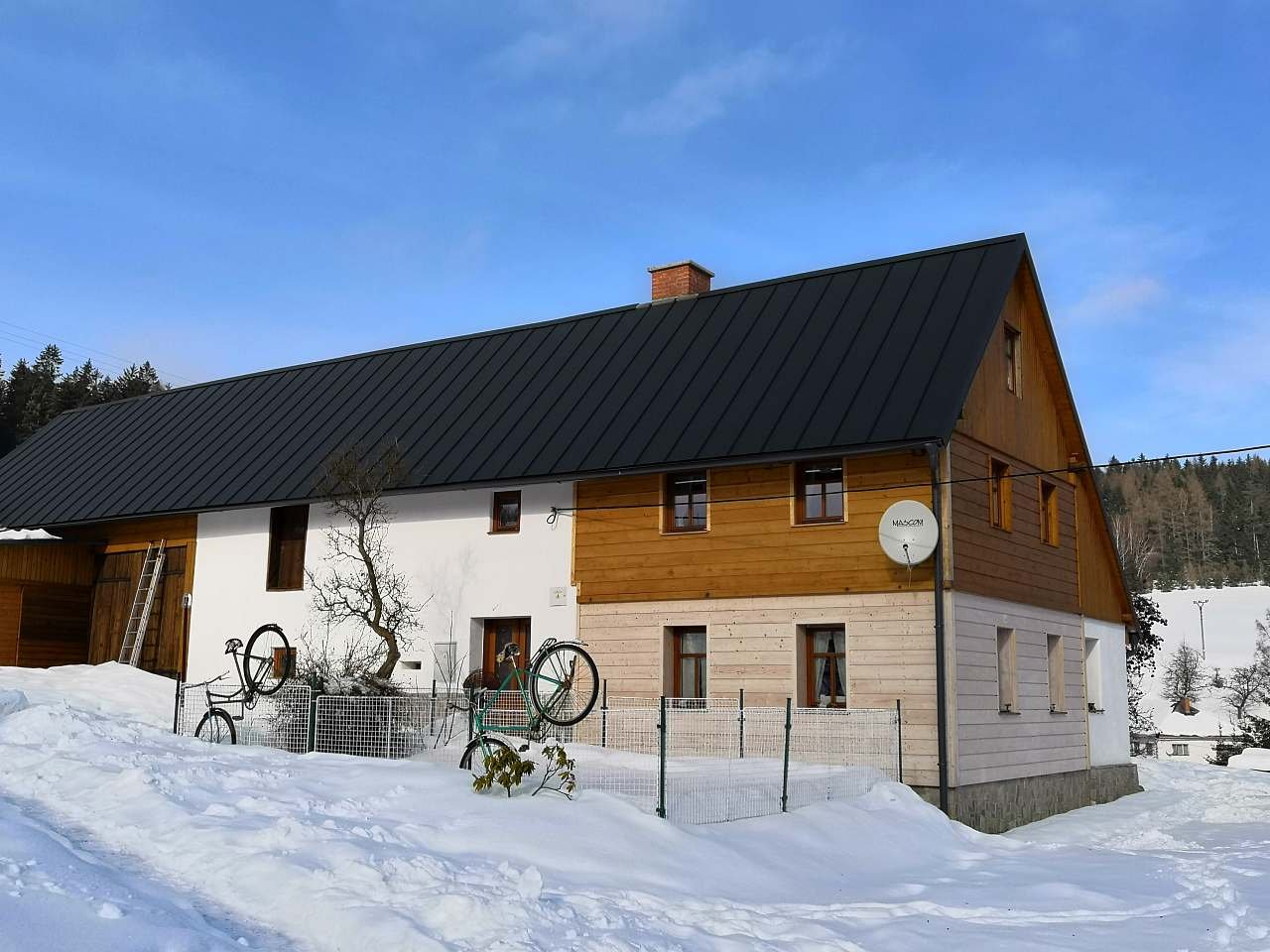 Ngôi nhà nhỏ gần Frimlů Studená ở Orlické hory