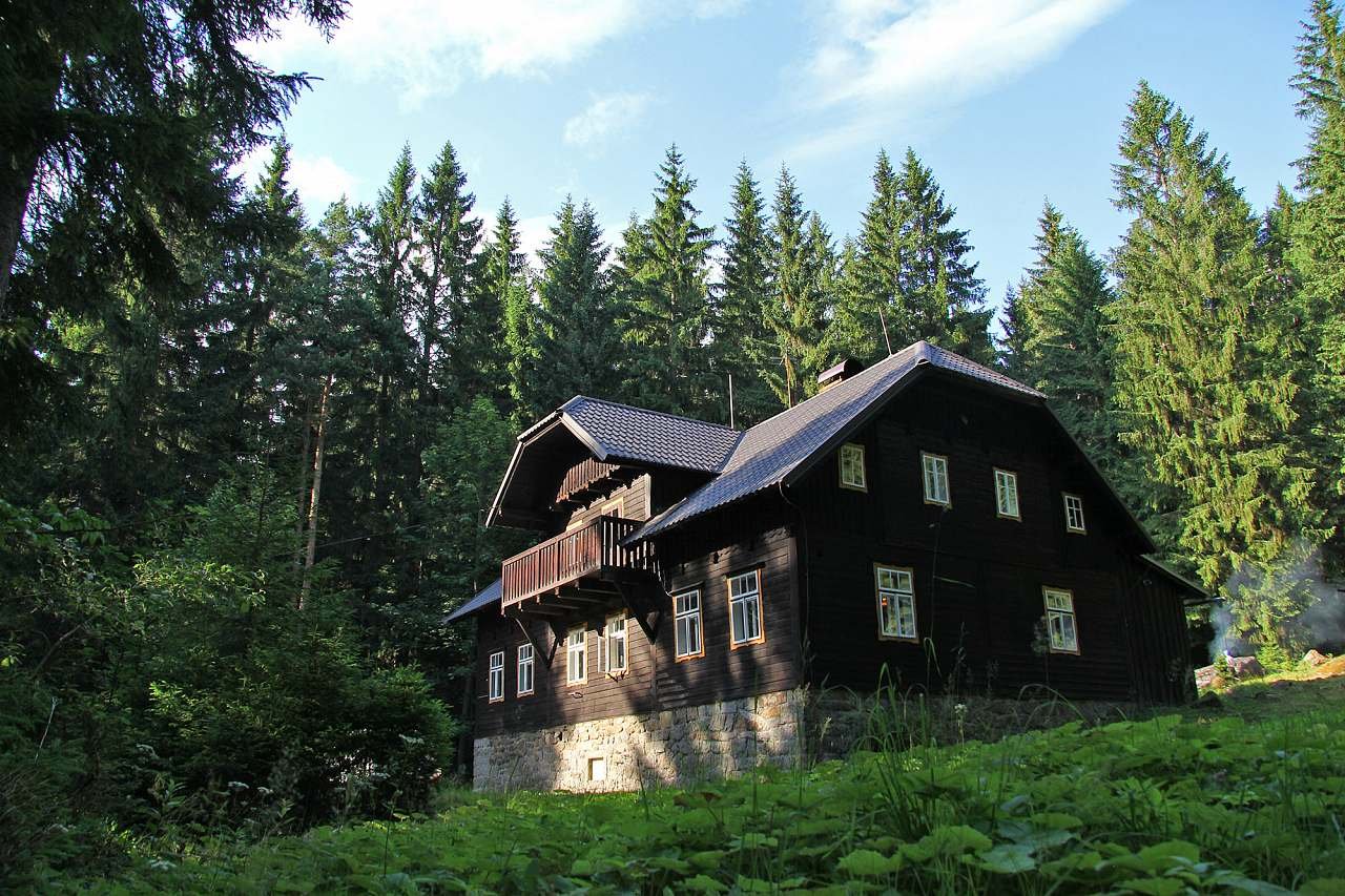 U Vlčí stezky 小屋