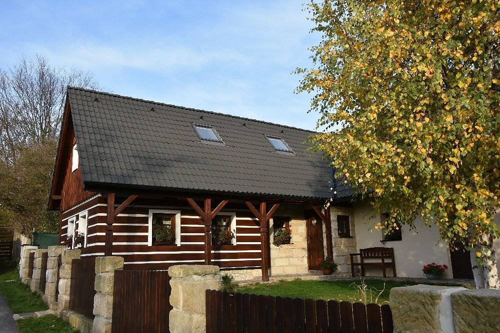 Casa de campo perto de Zvonice Čtveřín