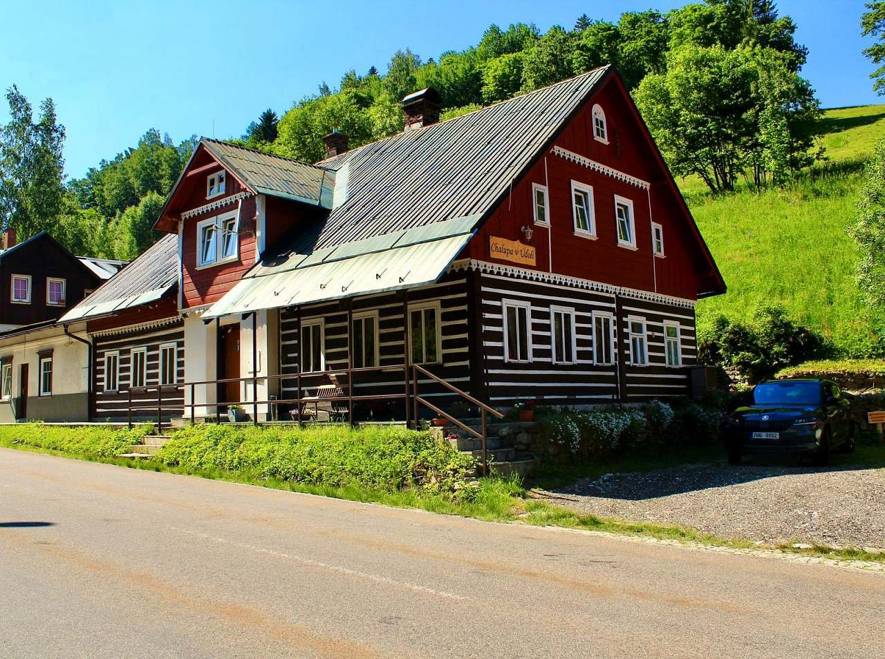 Ferienhaus im Tal