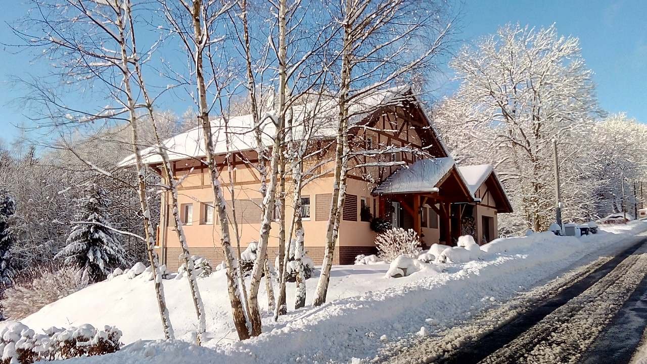 Cottage im Winter