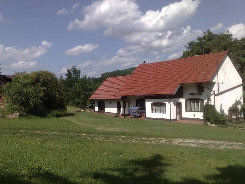 Ngôi nhà trong nhà máy cho thuê Březová gần Uherské Brod