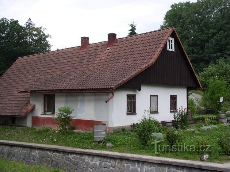 cottage in Val