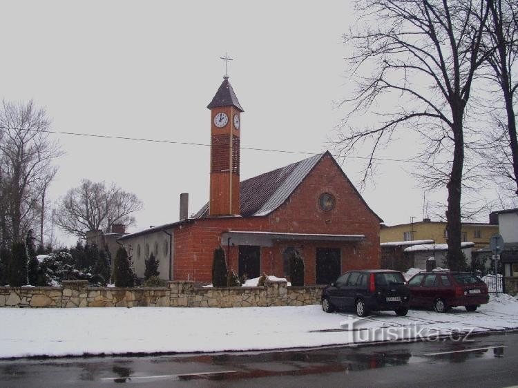 Chałupki - kirkko: Chałupki - kirkko