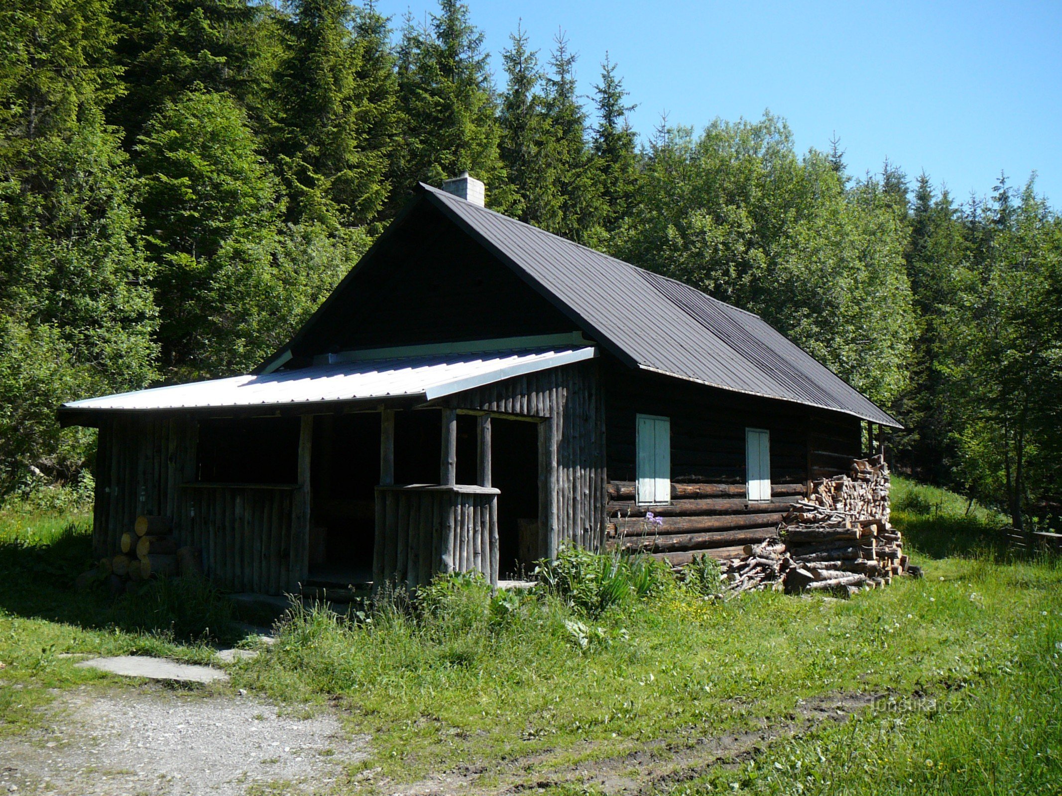 ngôi nhà tranh Cesnečka pod Ropicí