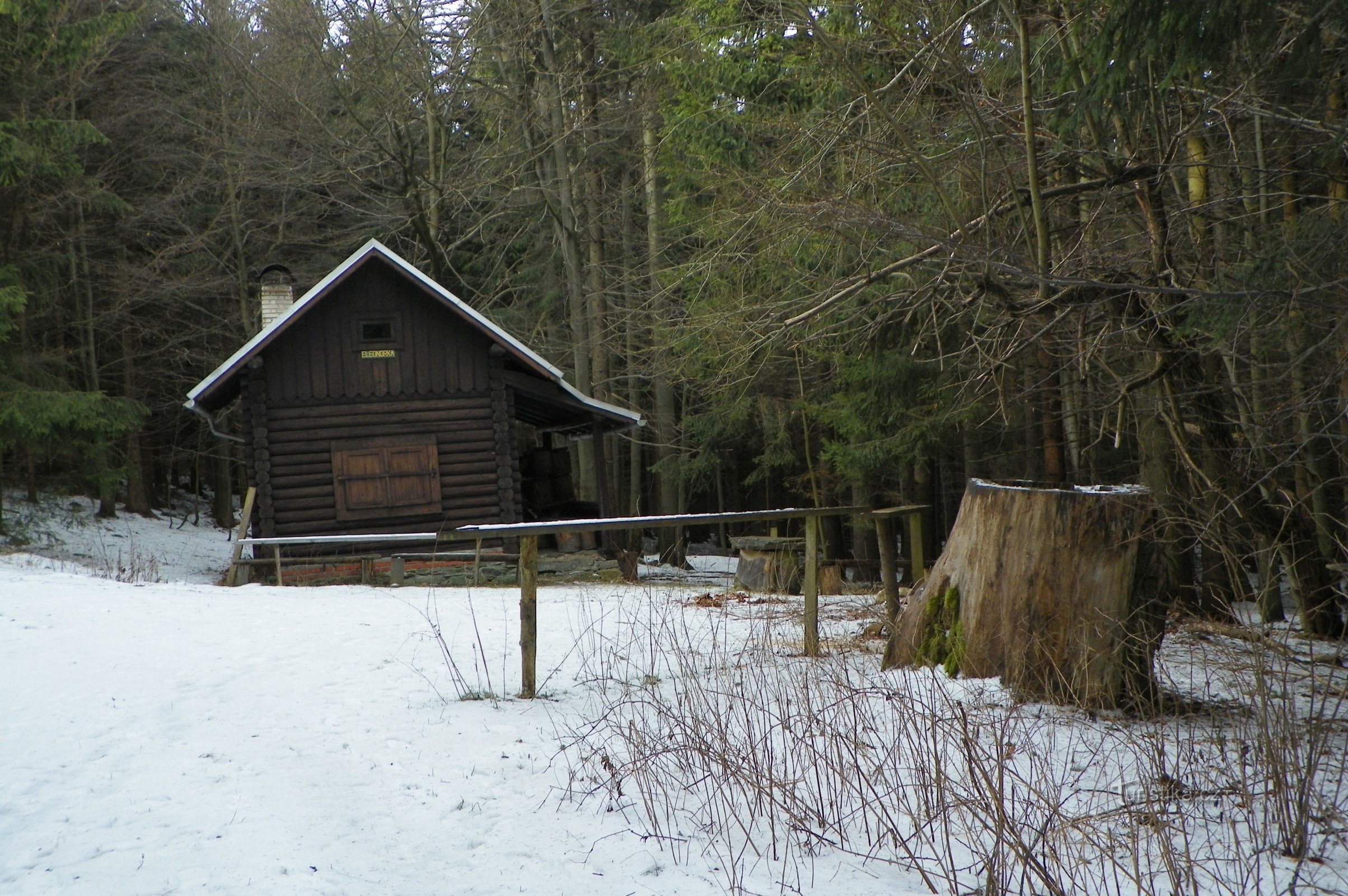 Hütte Eleonorka unter Žáková hora