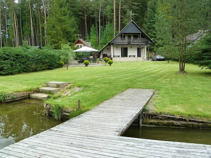 Cabană Kořensko lângă râul Lužnice Koloděje nad Lužnicí