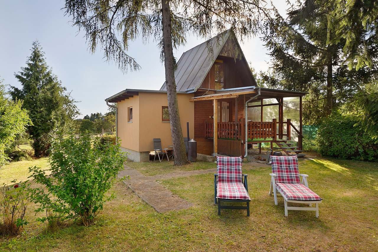 Chata Lucie u Vyškova - pozemek včetně kryté terasy