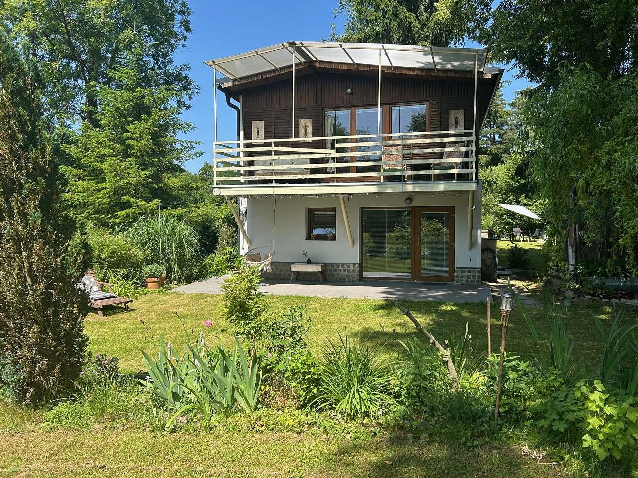 Chata na soutoku v Zátaví