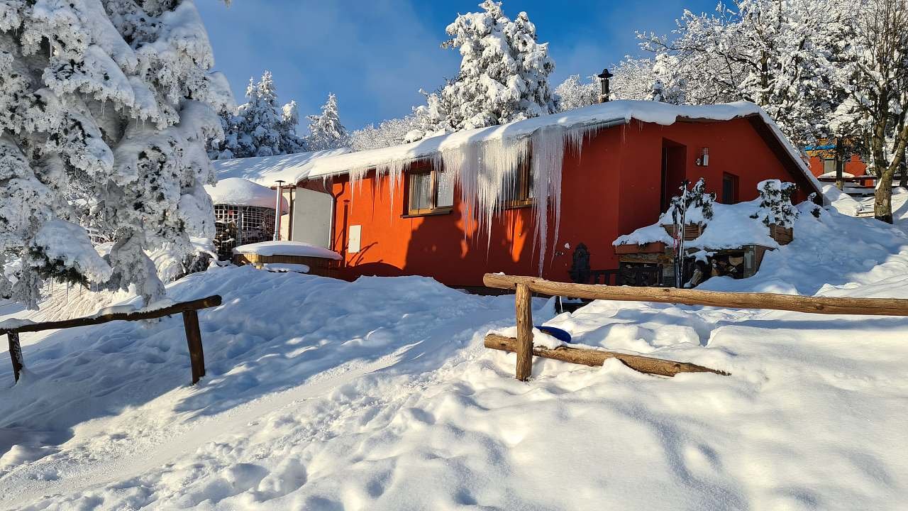 Chata na vyhlídce Dlouhá Louka