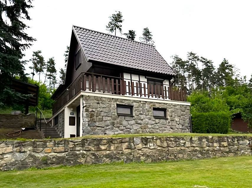 Chata nad Podolským mostem