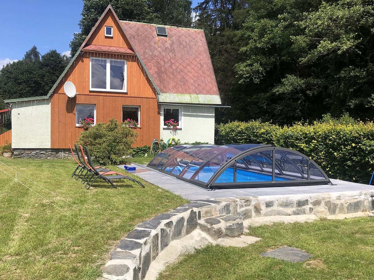 Chalet sous la forêt de Malá Štáhle près de Malá Morávka Vue du jardin