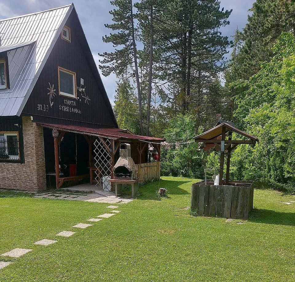 Chata pod Štrbským plesem