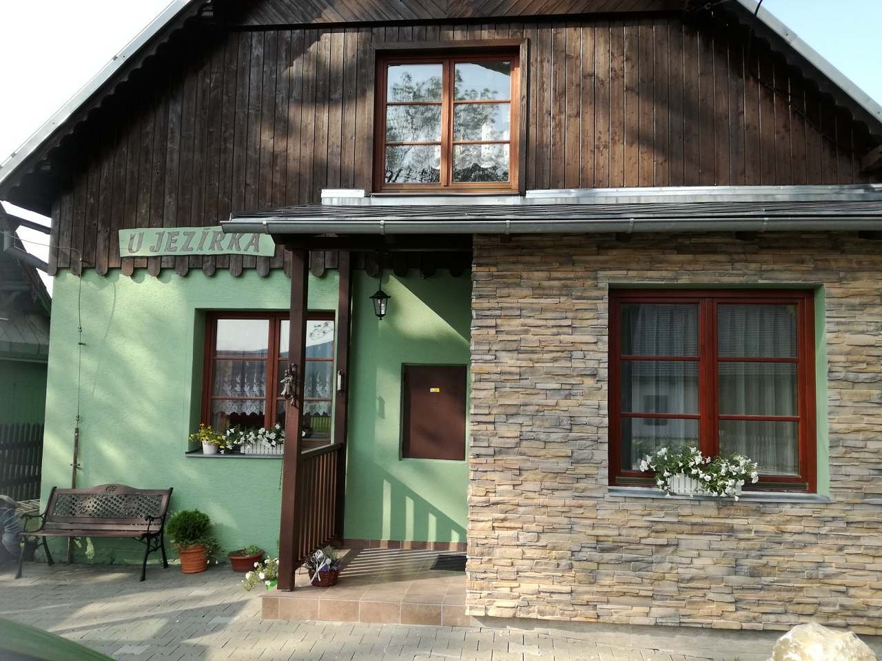 Ferienhaus in der Nähe von Jezírka Rejvíz