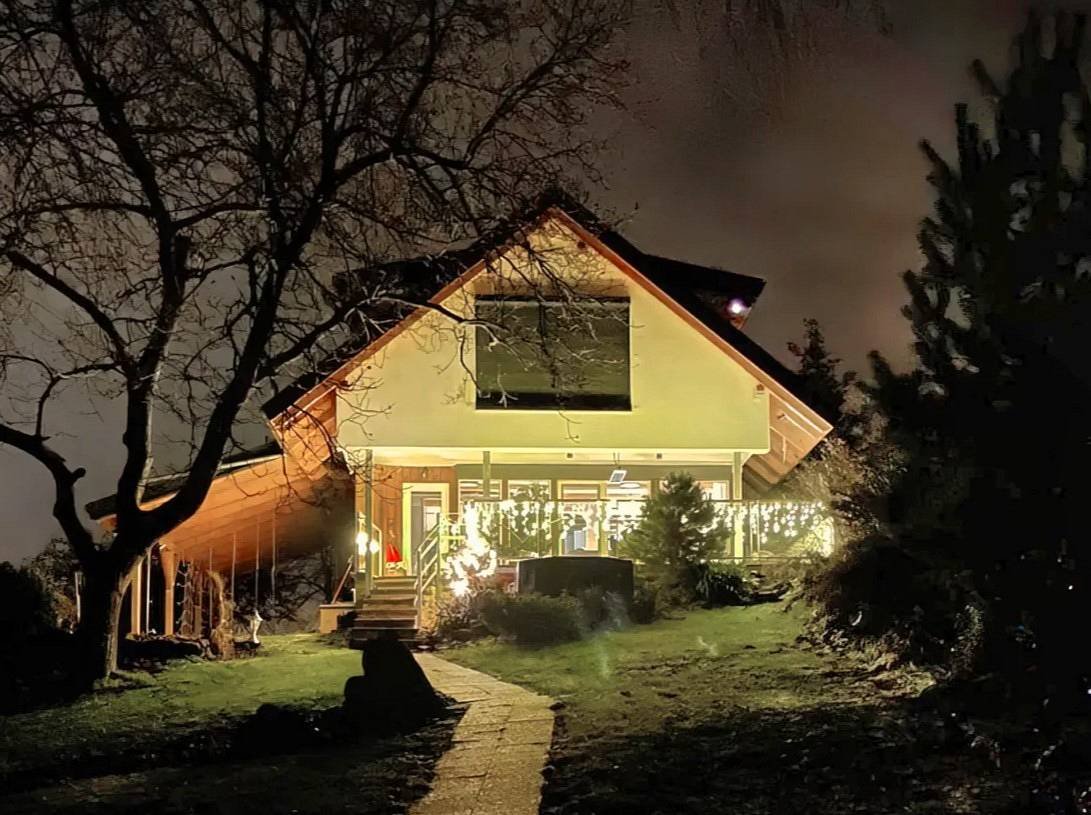 Chata u lesa v Kojetíně