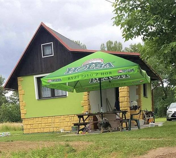 Ferienhaus in der Nähe von Ohře