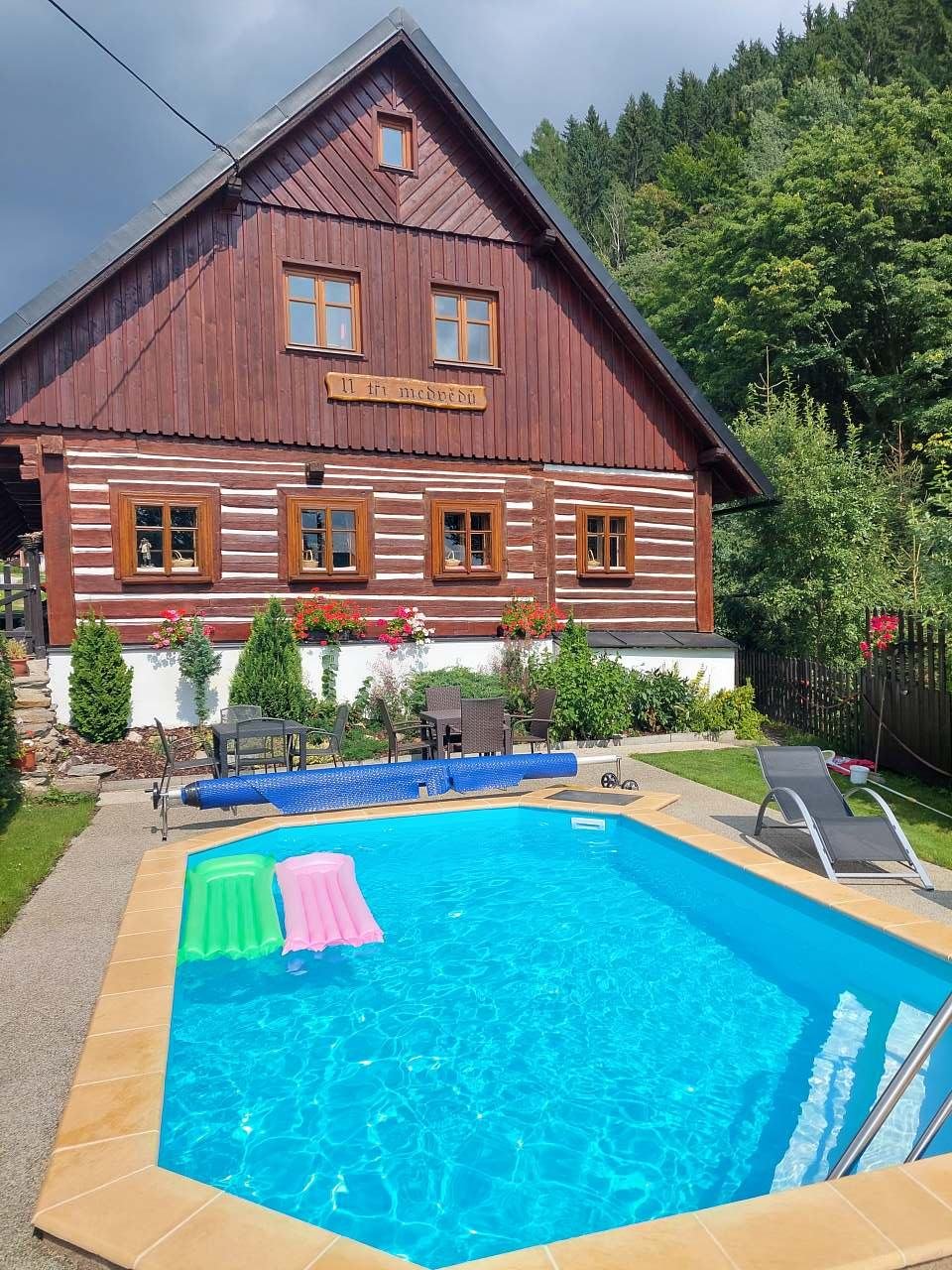 Cottage near the Three Bears of the Krkonoše Mountains