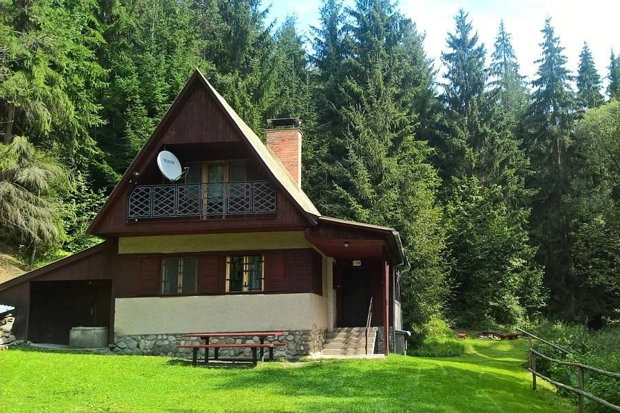 Chata v letním období