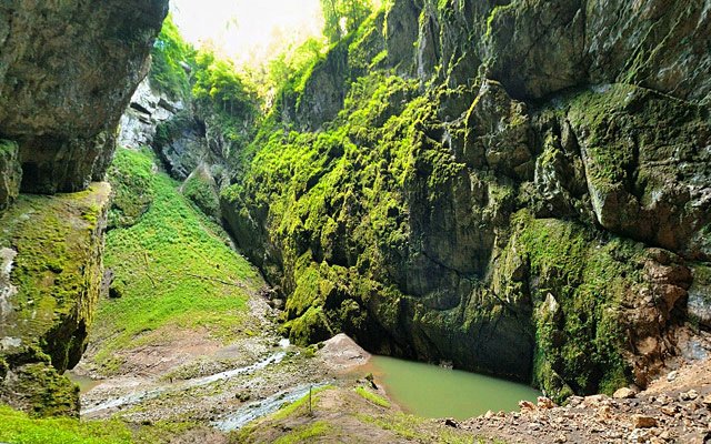 Karst de Moravia PLA