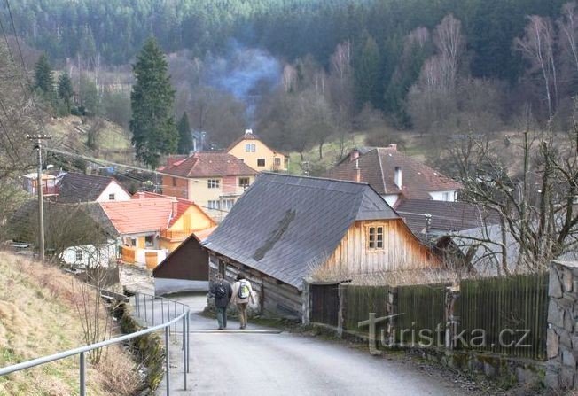 Chlébské - pohled na dolní část obce