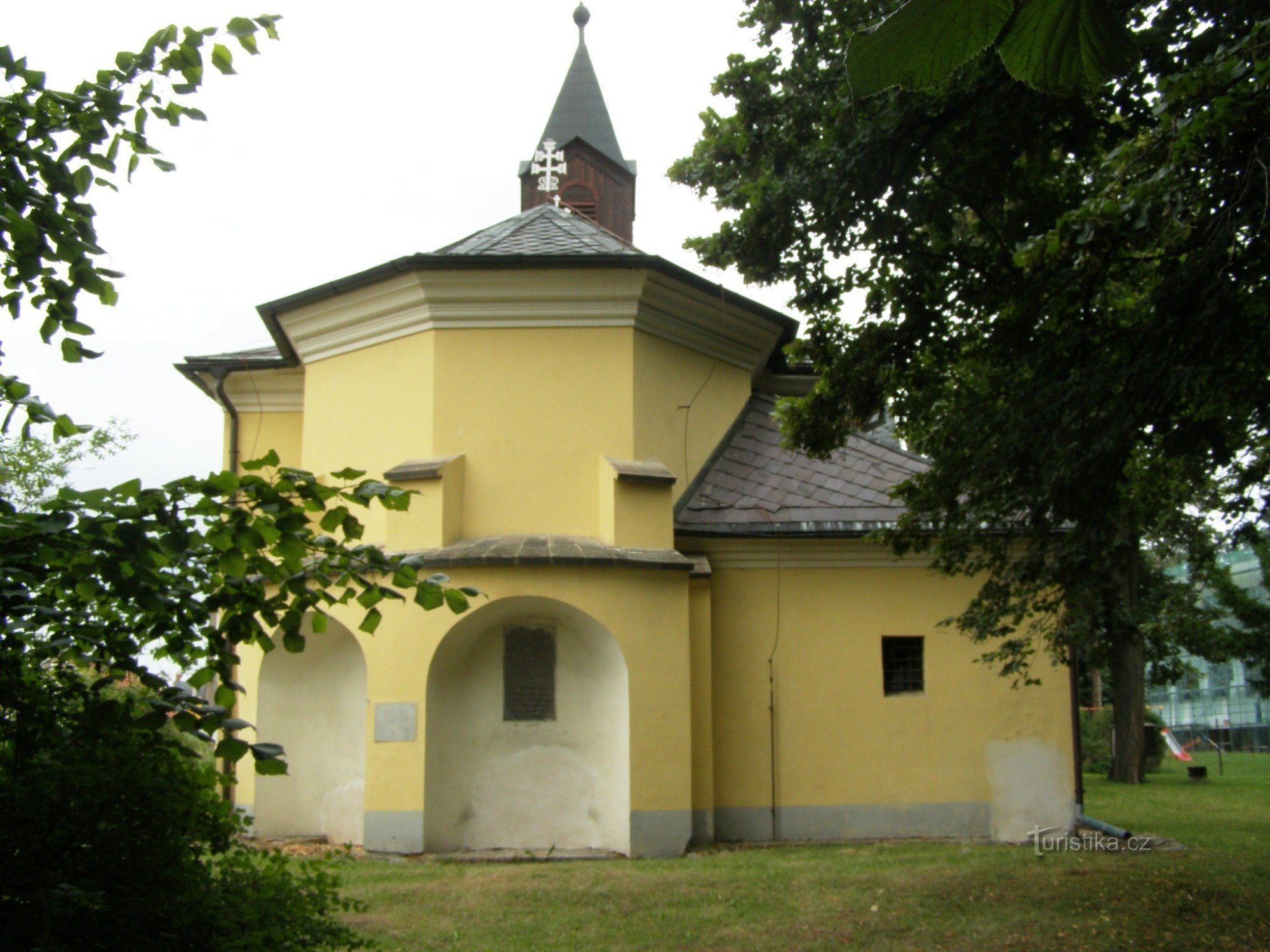 Chlumec nad Cidlinou - Iglesia de la Santísima Trinidad