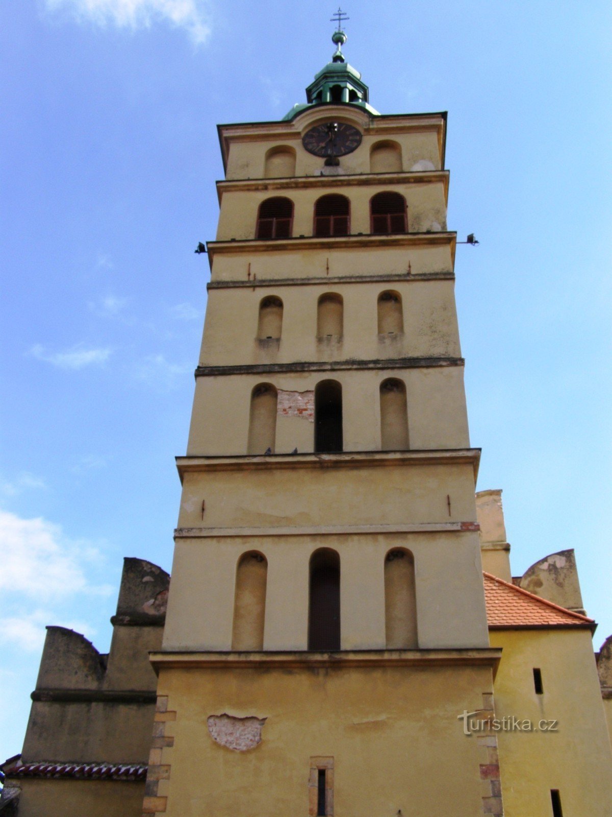 Chlumec nad Cidlinou - biserica Sf. Voršilas