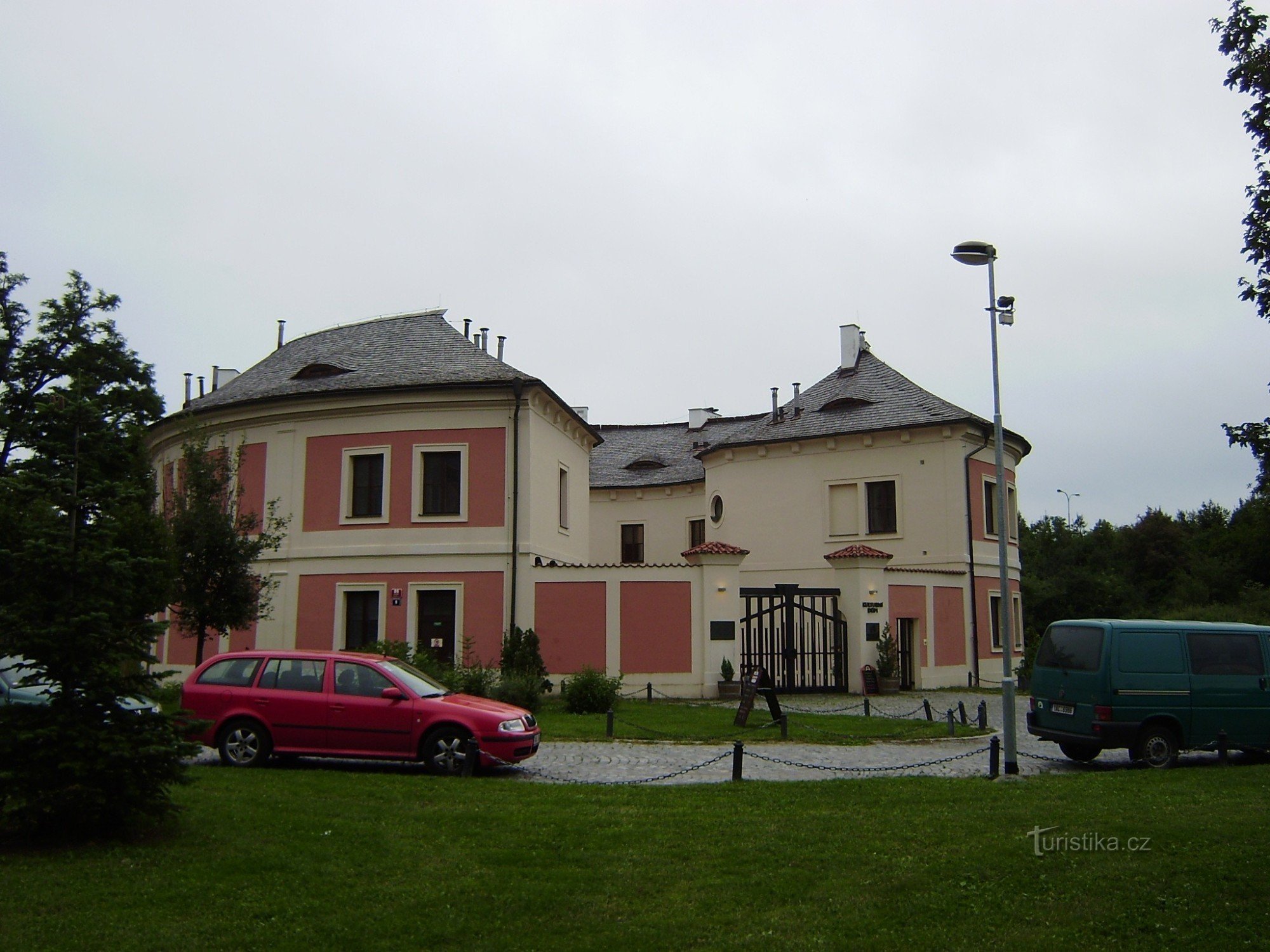 Chodov - tvrz