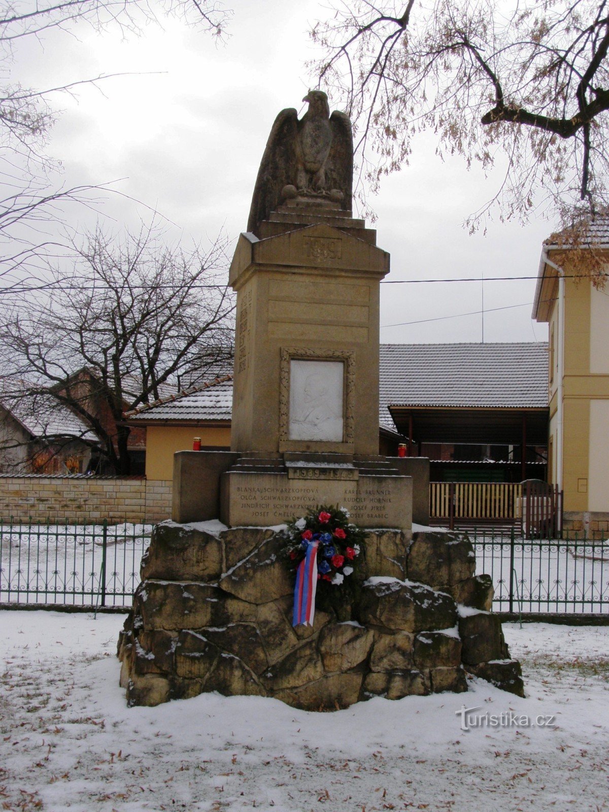 Chomutice - monument voor de slachtoffers van de 1e St. oorlog