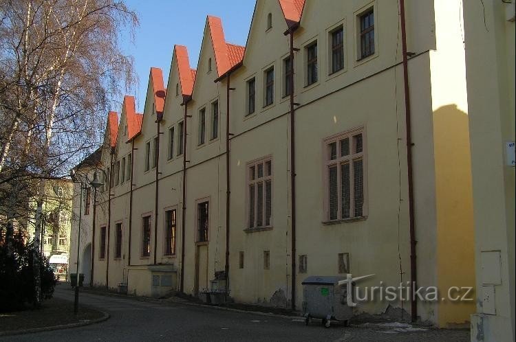 Chomutov: ayuntamiento, antiguo castillo