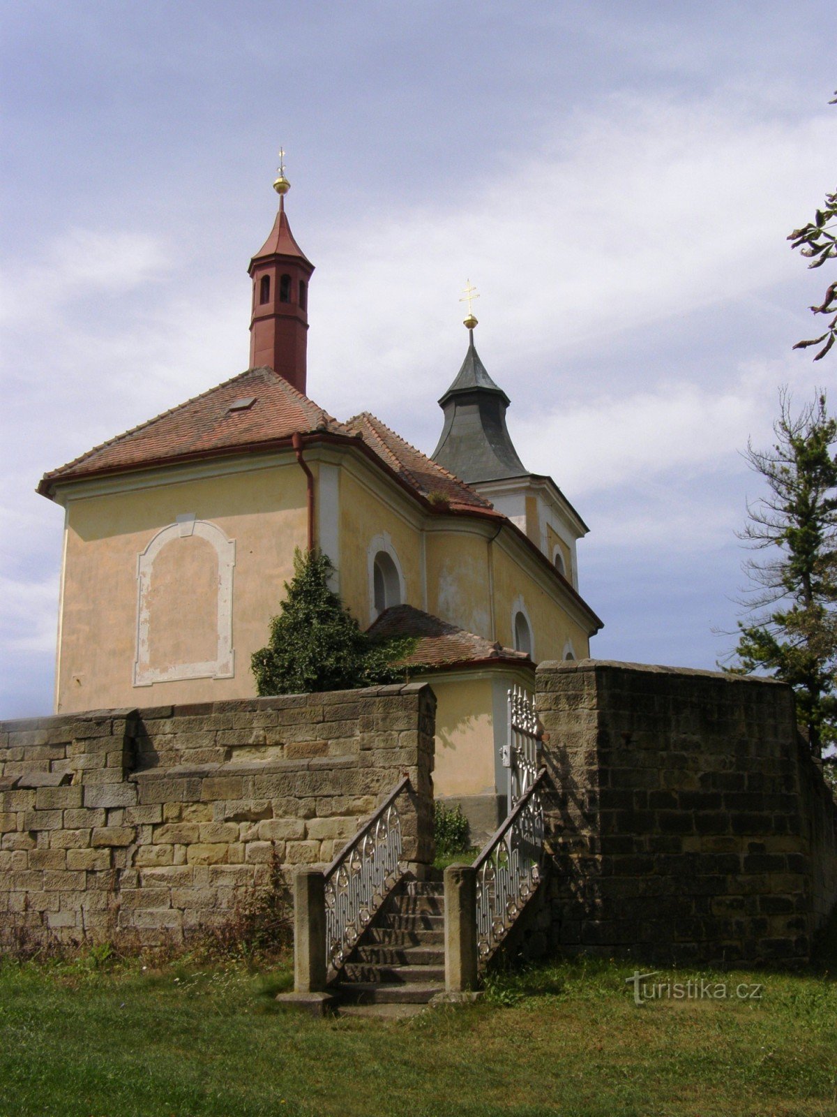 Chotěšice - Kirken for afsendelsen af ​​St. apostle