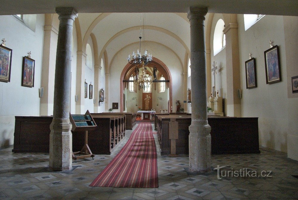 interior del templo