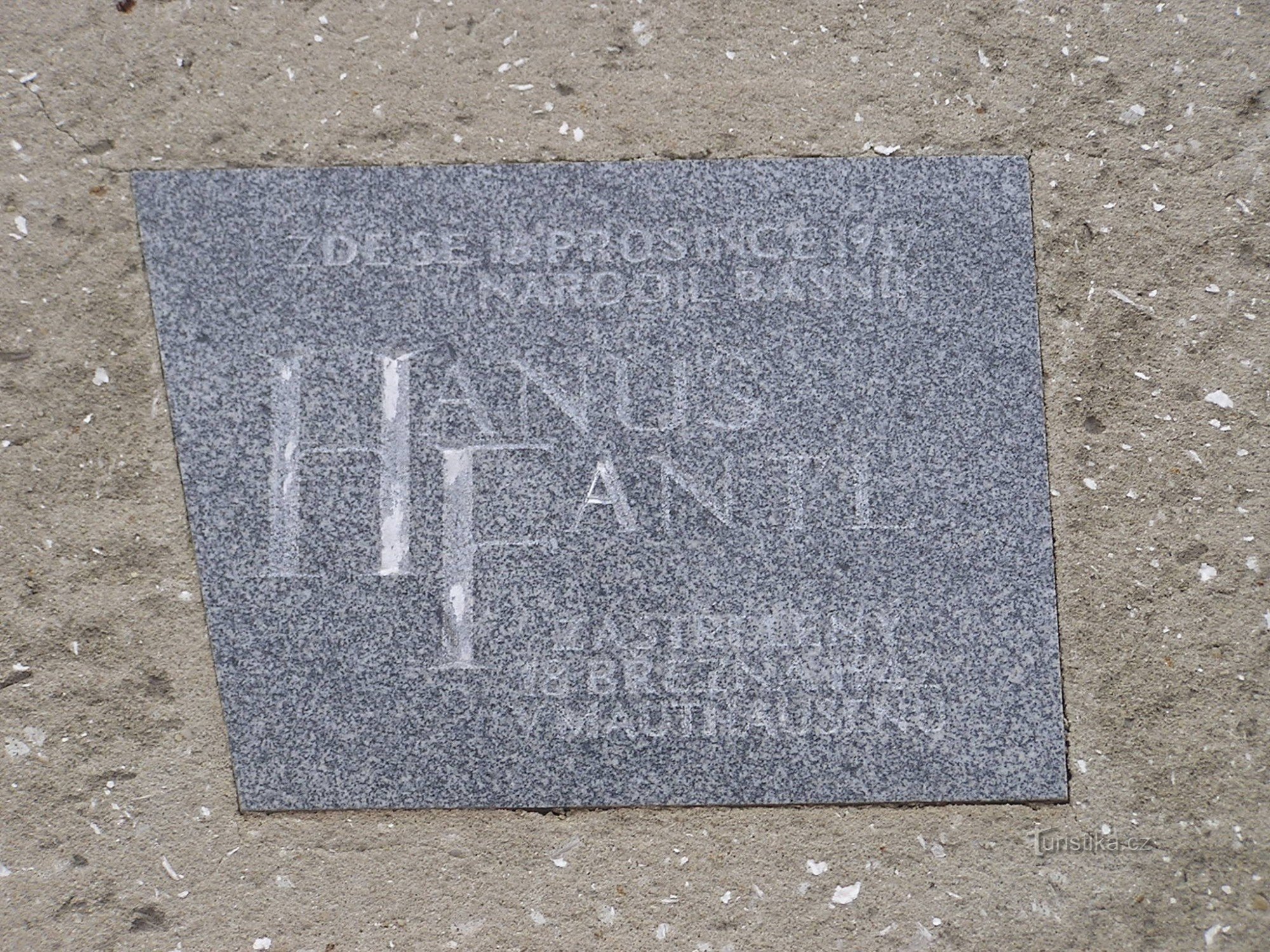 Chrast – pamětní deska Hanuše Fantla