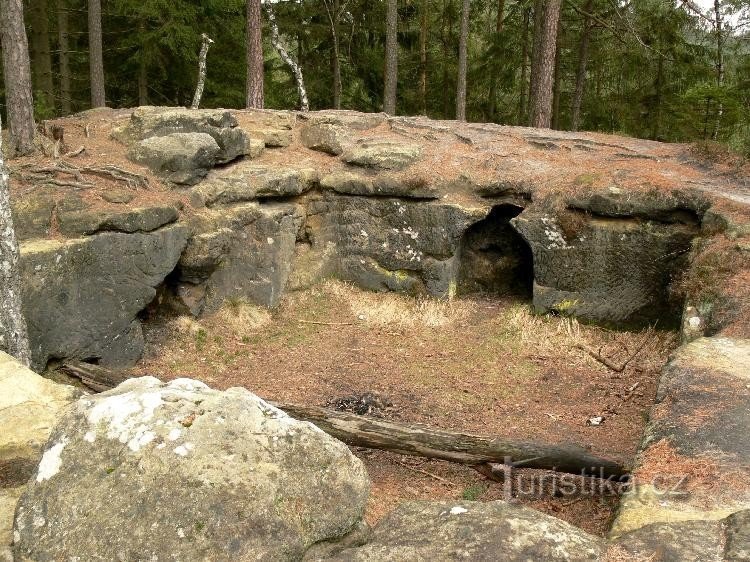 Chřibský hradek：23.4.06 年 XNUMX 月 XNUMX 日