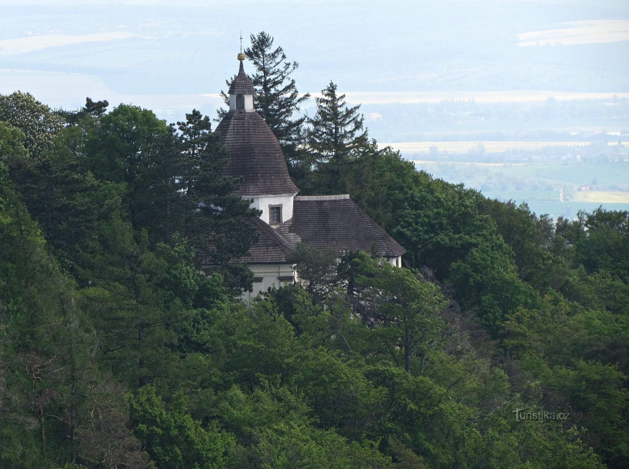 Chřiby - kalliokaupunki Barborkassa