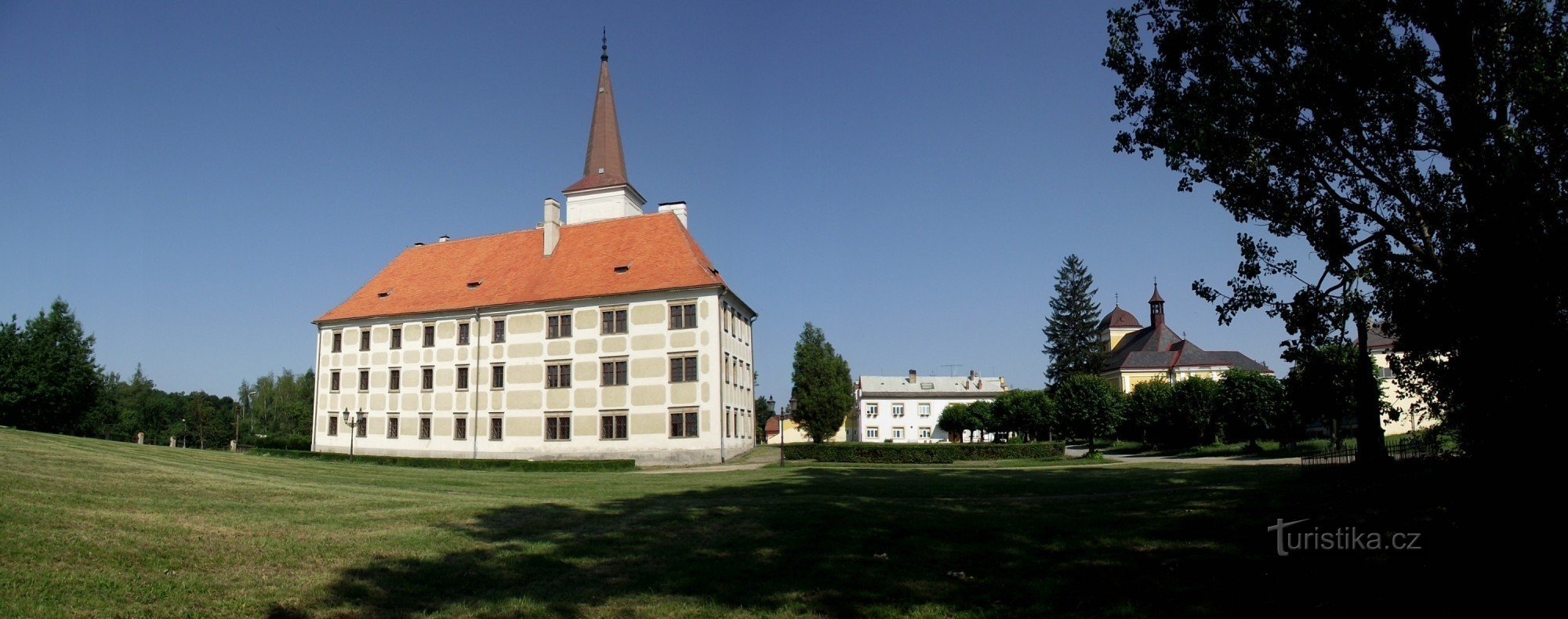 Das Schloss Chropyň ist das Werk des Baumeisters GP Tencalla