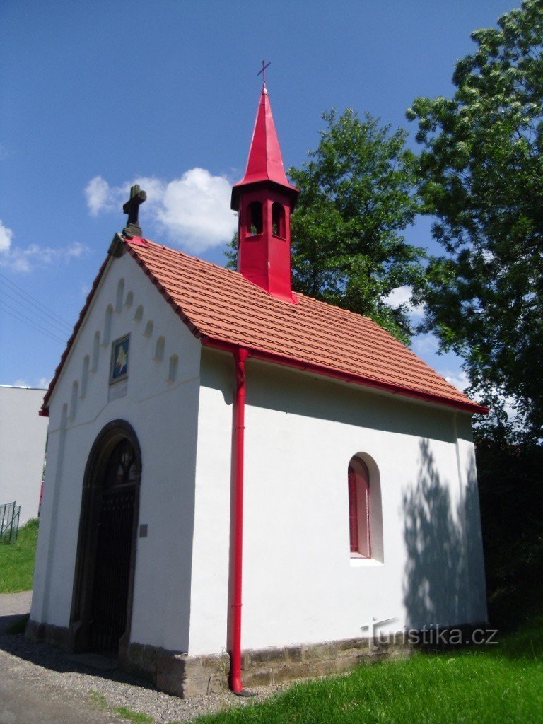 Chrudim - capela vermelha