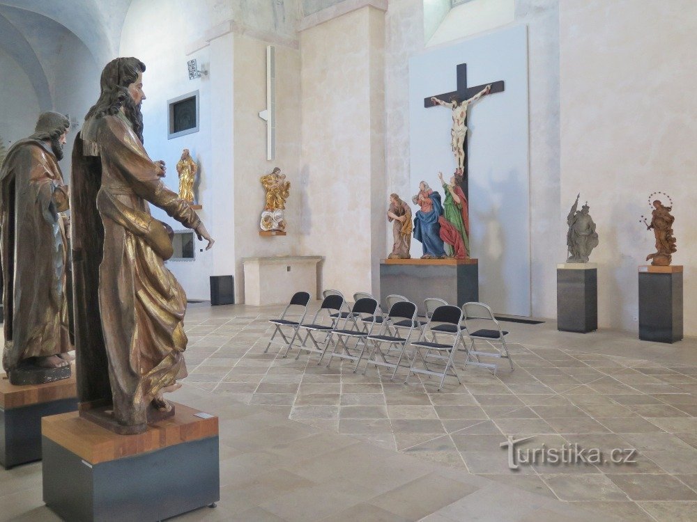 Chrudim - Museum van barokke sculpturen in de kerk van St. Joseph