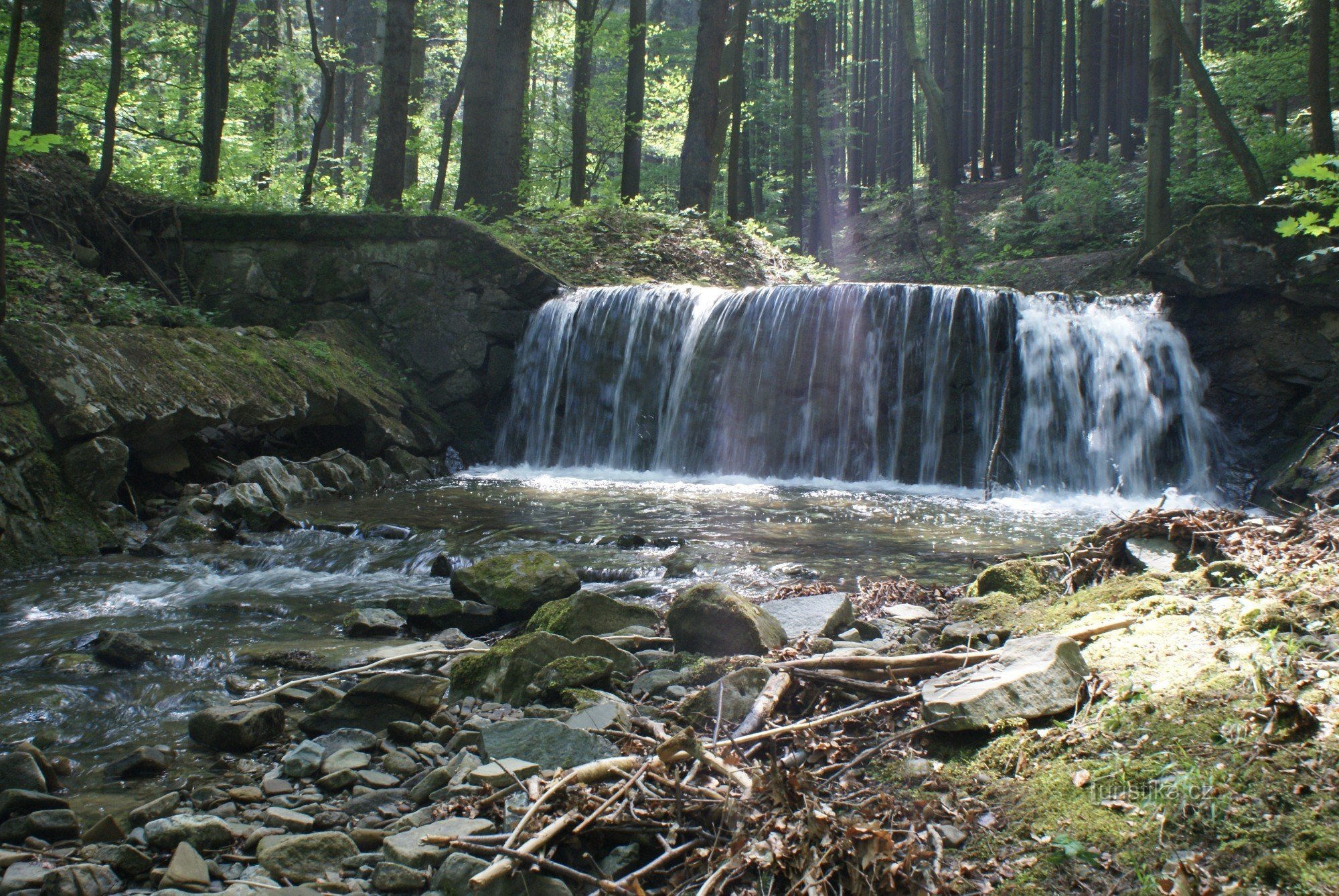 Chvalčovské-watervallen op Bystřička