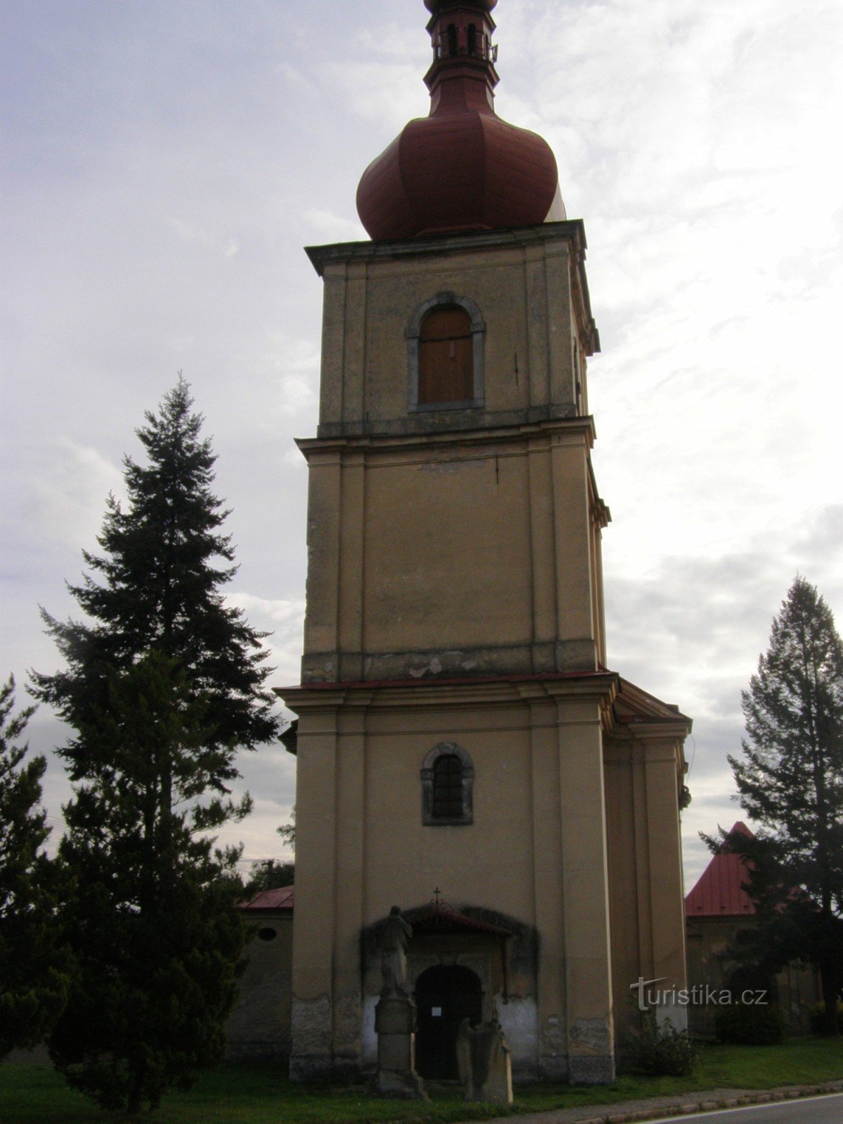 Chvalkovice - εκκλησία του St. Κρίνος