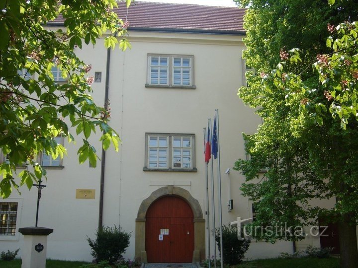 Chvalsky-Schloss