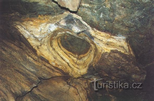 Caverna Chýnovská