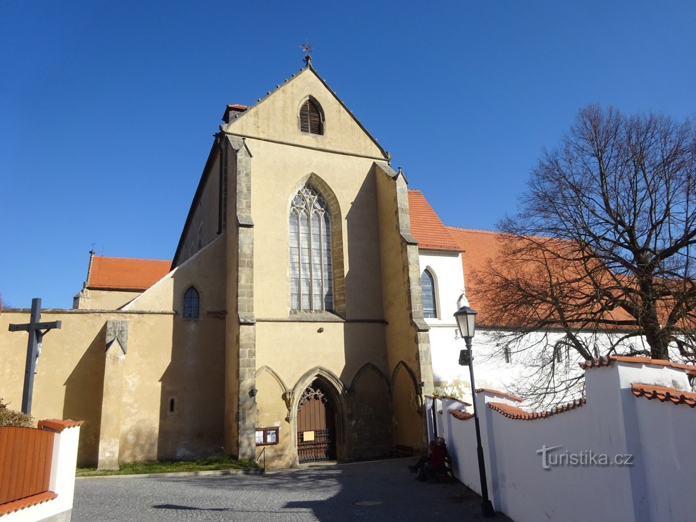 Monastero cistercense nel villaggio di Zlatá koruna